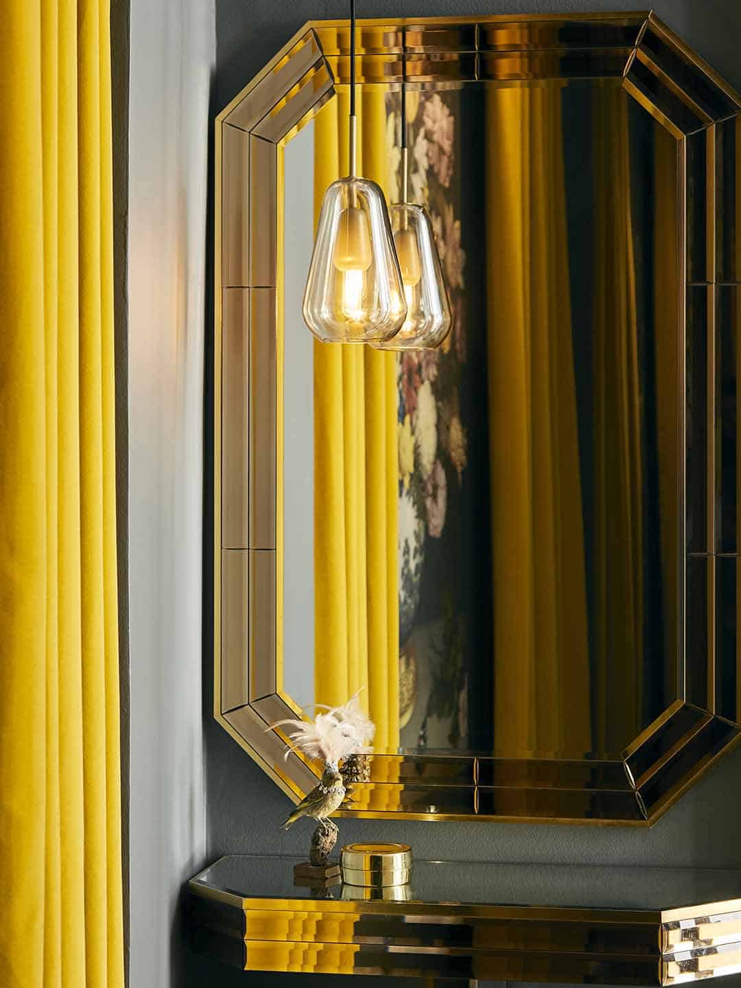 подвесной светильник с дизайном в виде капли